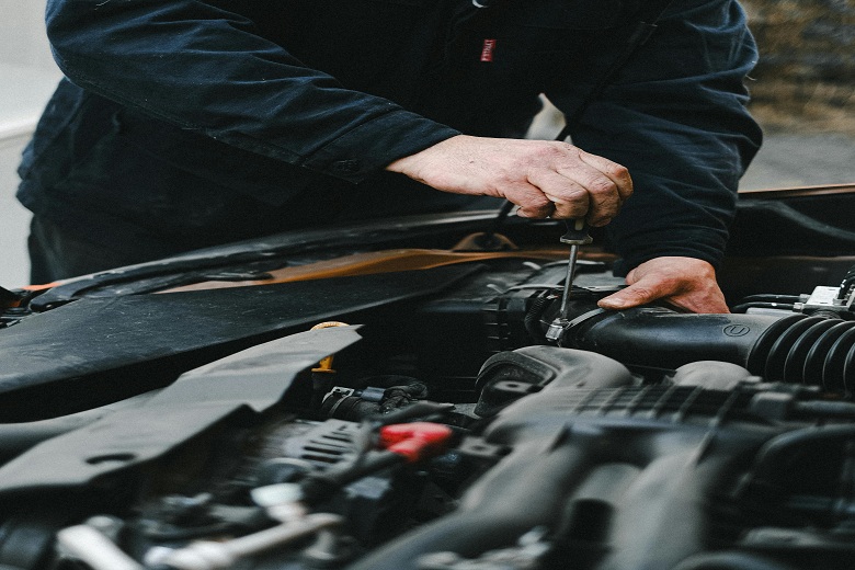 Mekanik Bakım Hizmeti - Motor bakımı, fren sistemi, şanzıman kontrolü